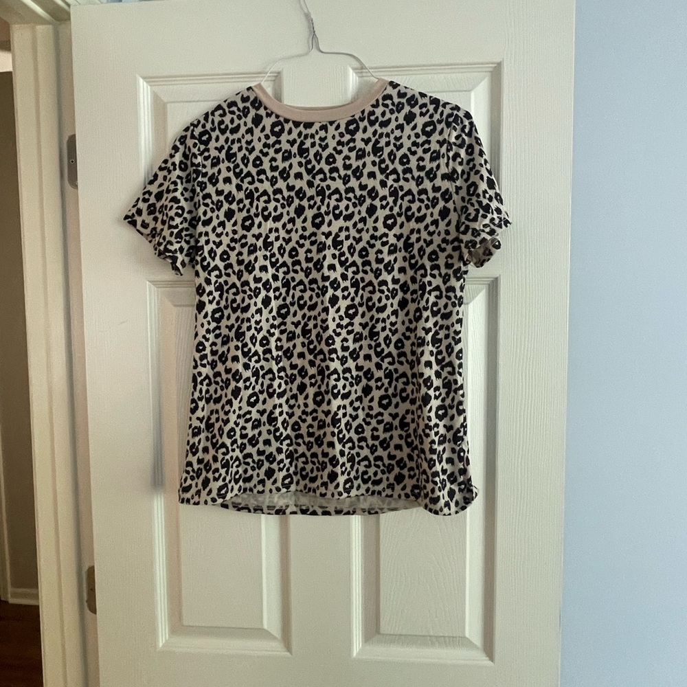 Leopard tshirt